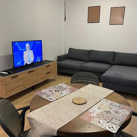 Thyamis Apartment Тирана Экстерьер фото