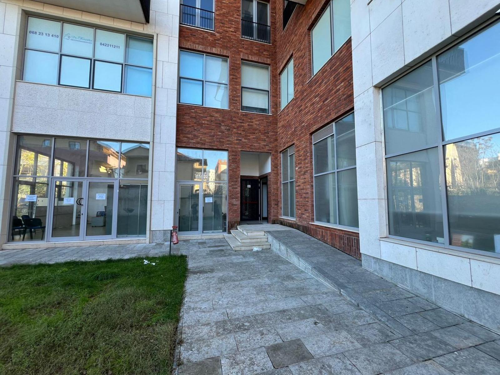 Thyamis Apartment Тирана Экстерьер фото