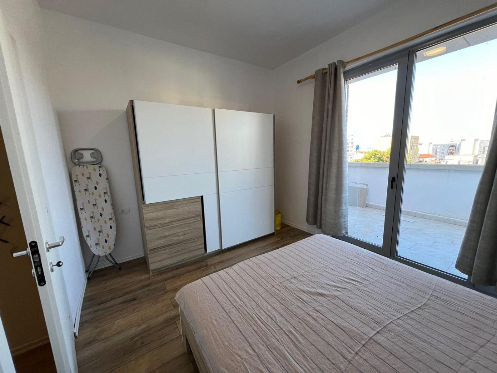 Thyamis Apartment Тирана Экстерьер фото