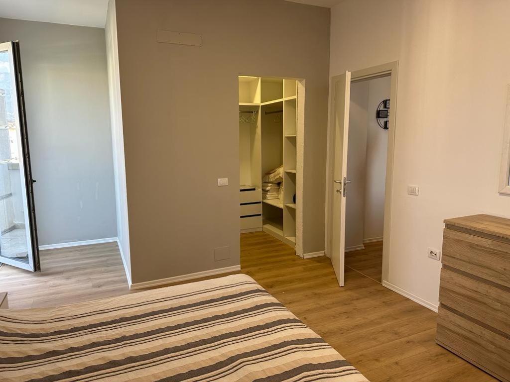 Thyamis Apartment Тирана Экстерьер фото